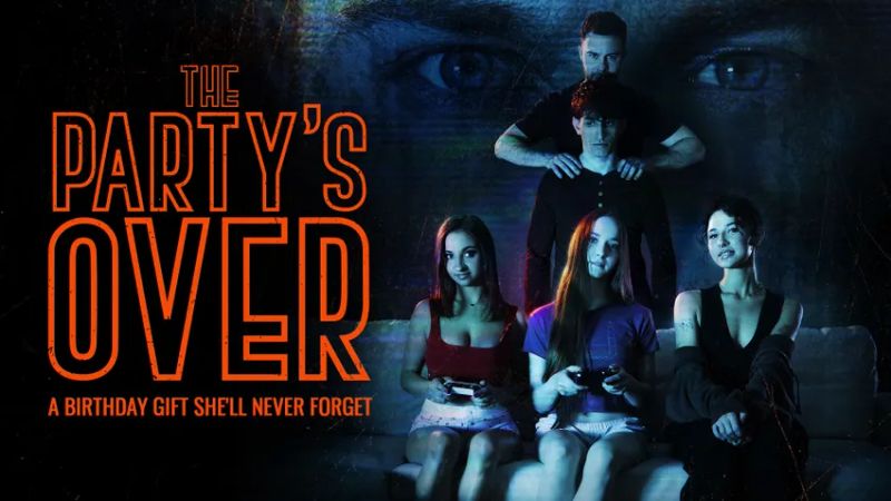 睡衣诱惑引发三P